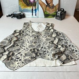 Green Envelope Snake Print Layered Split Front Tank Top USA Small